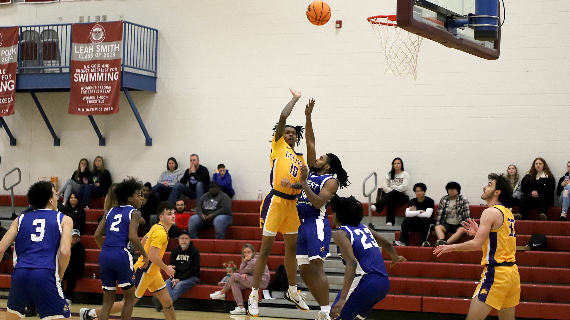 Galen Waters scored a season- and game-high 23 points. Photo by Robert Cifone.